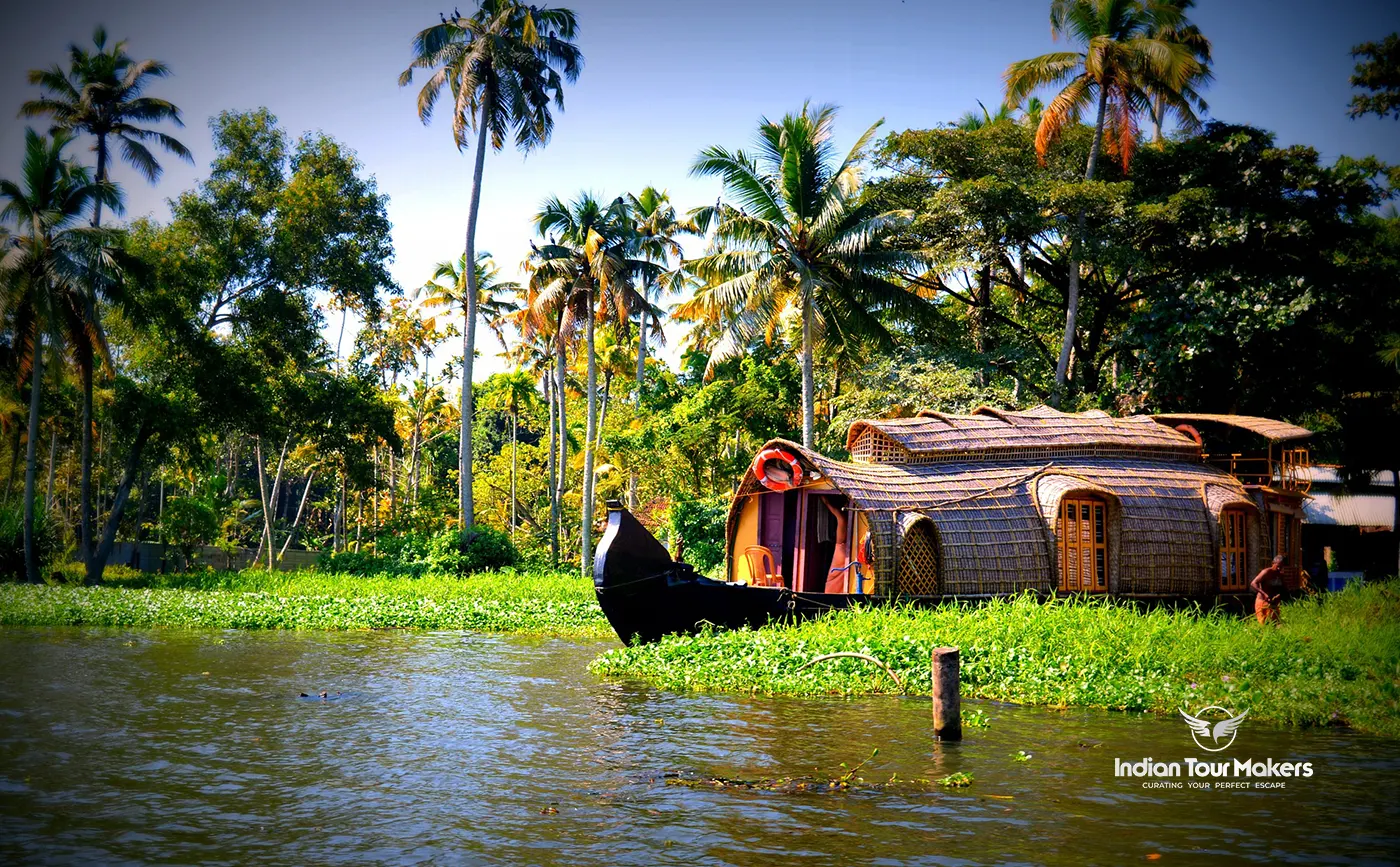 Romantic places to visit in Kerala for honeymoon